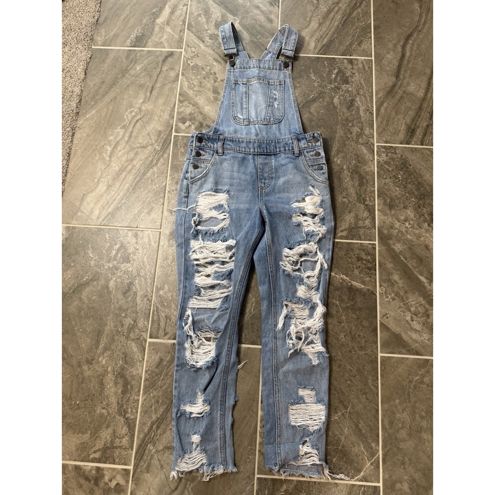 Cello Womens XS Ripped Denim Bib Overalls Light Wash Frayed Hem Distressed Jeans - Picture 4 of 15
